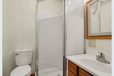 421 E Division Street, Dowagiac, MI 49047 - Photo 9