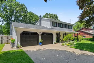 4144 Hailey Dr, Saint Joseph, MI 49085 - Photo 3