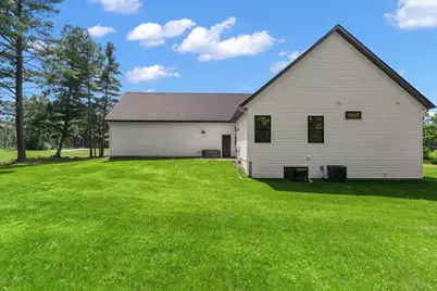 412 Sabine Drive, Muskegon, MI 49442 - Photo 23