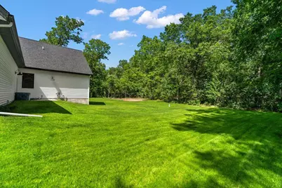 412 Sabine Drive, Muskegon, MI 49442 - Photo 27