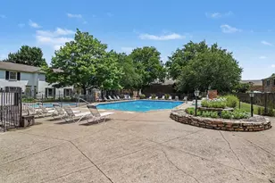 2421 Abbington Dr SE, Grand Rapids, MI 49506 - Photo 27
