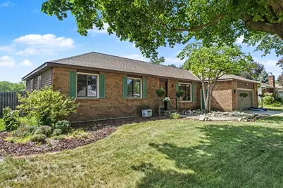 3893 Granada Court NW, Grand Rapids, MI 49534 - Photo 3
