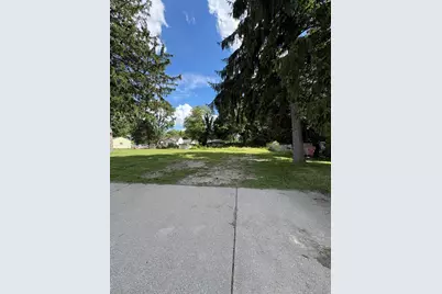 276 E Center Street, Coloma, MI 49038 - Photo 1