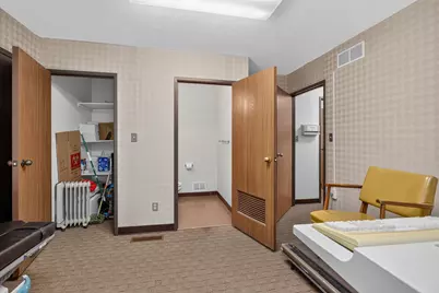 2575 Spring Arbor Road #100, Jackson, MI 49203 - Photo 19