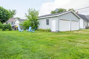 8970 2nd St, Baroda, MI 49101 - Photo 33