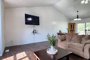 2840 Stonewood Ct NW, Grand Rapids, MI 49504 - Photo 9