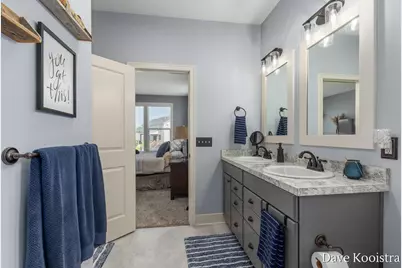 1011 Dreamfield Drive SE, Byron Center, MI 49315 - Photo 19