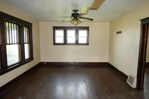 2529 Somerlayton Rd, Benton Harbor, MI 49022 - Photo 7