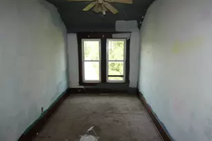 2529 Somerlayton Rd, Benton Harbor, MI 49022 - Photo 15