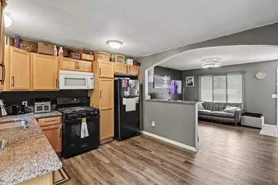 439 S Winding Drive, Waterford, MI 48328 - Photo 7