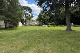 284 E Center St, Coloma, MI 49038 - Photo 1