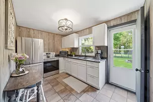 9871 Knight Rd, Grass Lake, MI 49240 - Photo 13