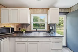 9871 Knight Rd, Grass Lake, MI 49240 - Photo 15