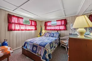 7507 Hillcrest Ave, Manitou Beach, MI 49253 - Photo 15