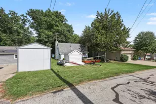 7507 Hillcrest Ave, Manitou Beach, MI 49253 - Photo 23