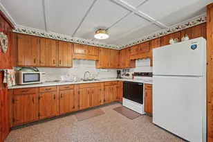 7507 Hillcrest Ave, Manitou Beach, MI 49253 - Photo 7