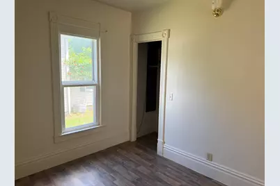814 N Clinton Street, Albion, MI 49224 - Photo 15