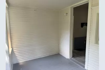 814 N Clinton Street, Albion, MI 49224 - Photo 25