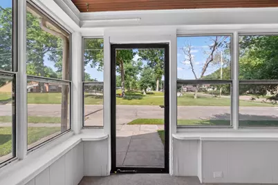 311 Gilbert Street, Jackson, MI 49201 - Photo 5