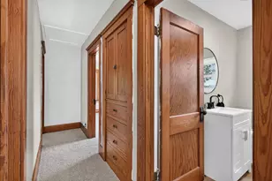 311 Gilbert St, Jackson, MI 49201 - Photo 35