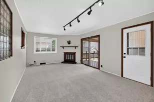 311 Gilbert St, Jackson, MI 49201 - Photo 27