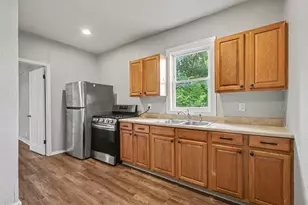 710 Baxter St SE, Grand Rapids, MI 49503 - Photo 5