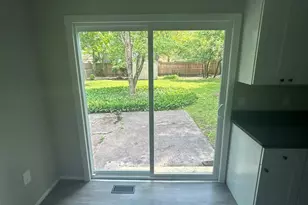 2930 Marshall St, Ann Arbor, MI 48108 - Photo 5