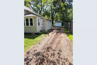 918 Wayne Street, Jackson, MI 49202 - Photo 13