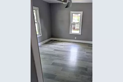 918 Wayne Street, Jackson, MI 49202 - Photo 5