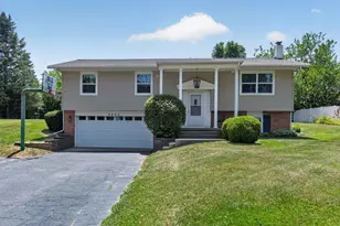 6423 Inverness Ln, Jackson, MI 49201 - Photo 1