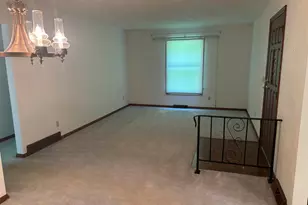 21421 Swafford Rd, Battle Creek, MI 49017 - Photo 3