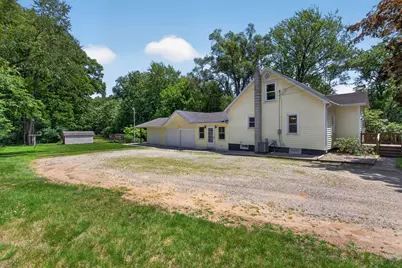 235 Bender Street, Jackson, MI 49202 - Photo 37