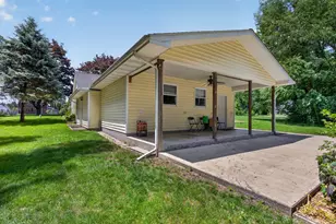 235 Bender St, Jackson, MI 49202 - Photo 31