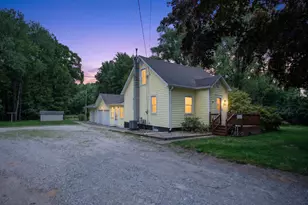 235 Bender St, Jackson, MI 49202 - Photo 11