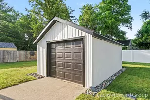 3426 Mulhearn Ave, Kalamazoo, MI 49048 - Photo 19