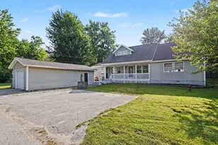 43479 Van Auken Dr, Bangor, MI 49013 - Photo 15