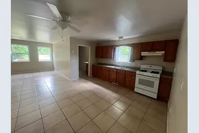2117 E Jackson Drive, Tekonsha, MI 49092 - Photo 5