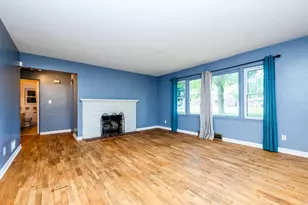 1803 Heath Ct, Benton Harbor, MI 49022 - Photo 9