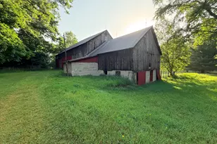 794 E Fox Farm Rd, Manistee, MI 49660 - Photo 1