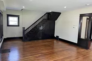 401 Berrien St, Buchanan, MI 49107 - Photo 3