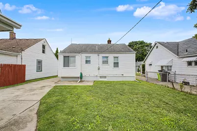 17727 Lowell Street, Roseville, MI 48066 - Photo 3