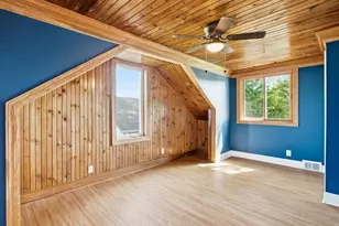 124 Roselawn St, Algonac, MI 48001 - Photo 17