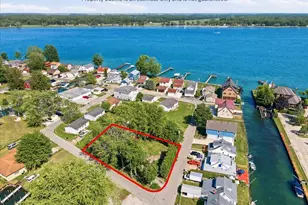 124 Roselawn St, Algonac, MI 48001 - Photo 27