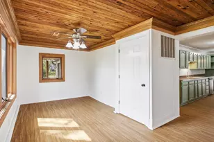 124 Roselawn St, Algonac, MI 48001 - Photo 7