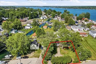 124 Roselawn St, Algonac, MI 48001 - Photo 23