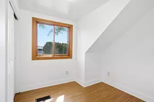 124 Roselawn St, Algonac, MI 48001 - Photo 19