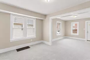 186 W Rundell St, Pontiac, MI 48342 - Photo 3