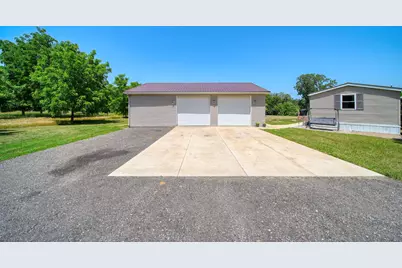 2752 W Mosherville Road, Jonesville, MI 49250 - Photo 33