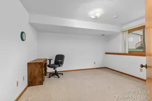 447 Falcon Dr, Wayland, MI 49348 - Photo 21