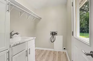 57530 Cool Water Ln, Colon, MI 49040 - Photo 17